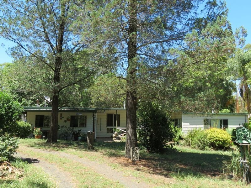 59 Elm Street Esk, Esk QLD 4312