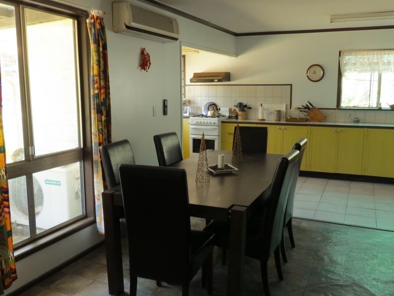 59 Elm Street Esk, Esk QLD 4312