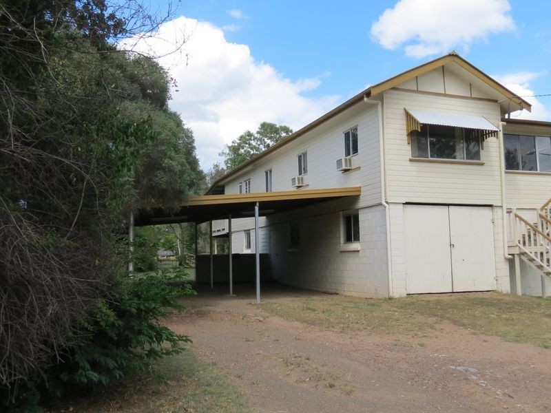 282 Ipswich Street, Esk QLD 4312