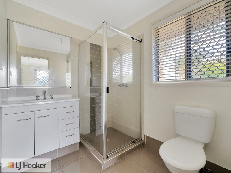 34B Barbour Street, Esk QLD 4312