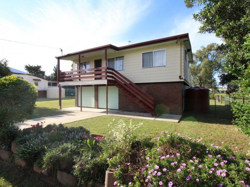 13 Annette Street, Toogoolawah QLD 4313
