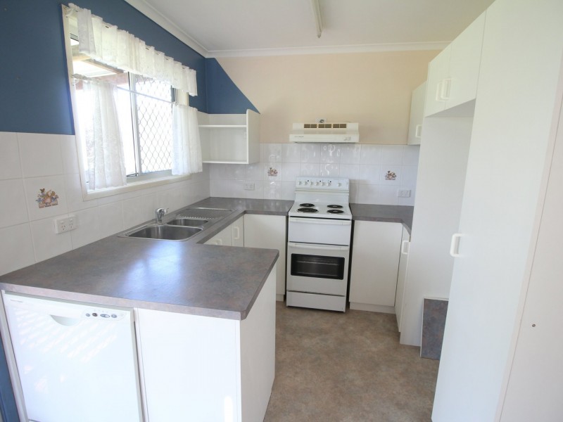 13 Annette Street, Toogoolawah QLD 4313