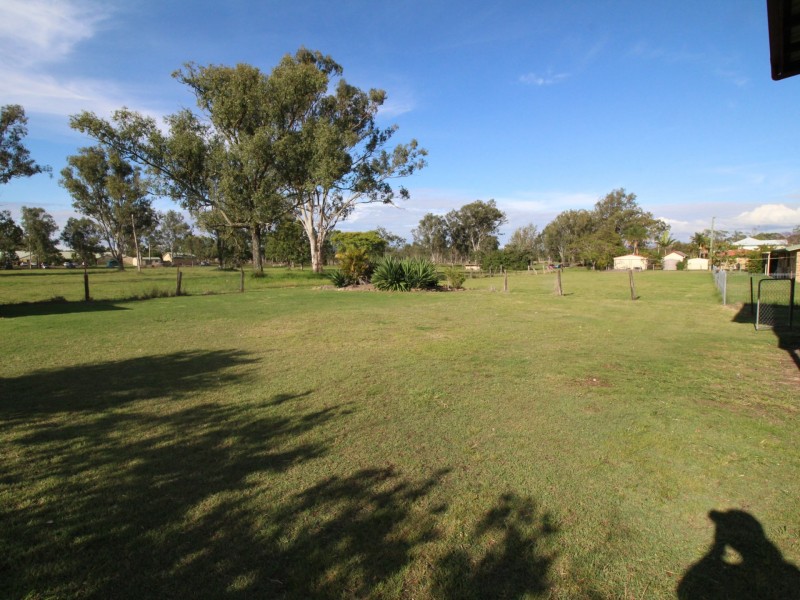13 Annette Street, Toogoolawah QLD 4313