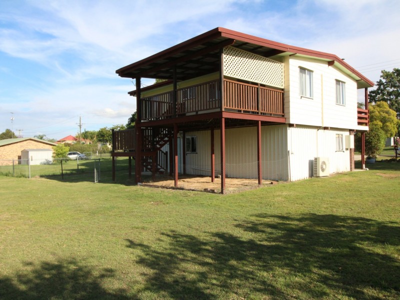 13 Annette Street, Toogoolawah QLD 4313