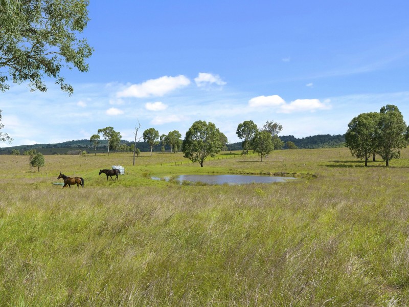 98 Angledale Lane, Toogoolawah QLD 4313