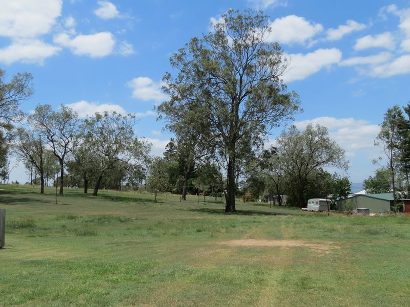 59 Bellambi Street, Toogoolawah QLD 4313