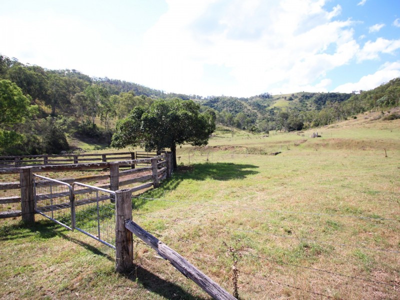 738 Arababy Creek Road, Moore QLD 4306
