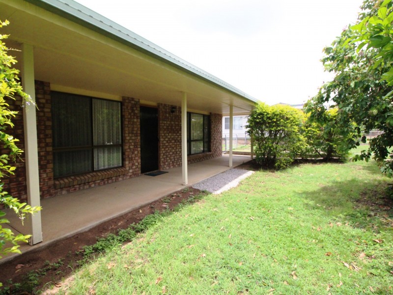52 Charles Street, Toogoolawah QLD 4313