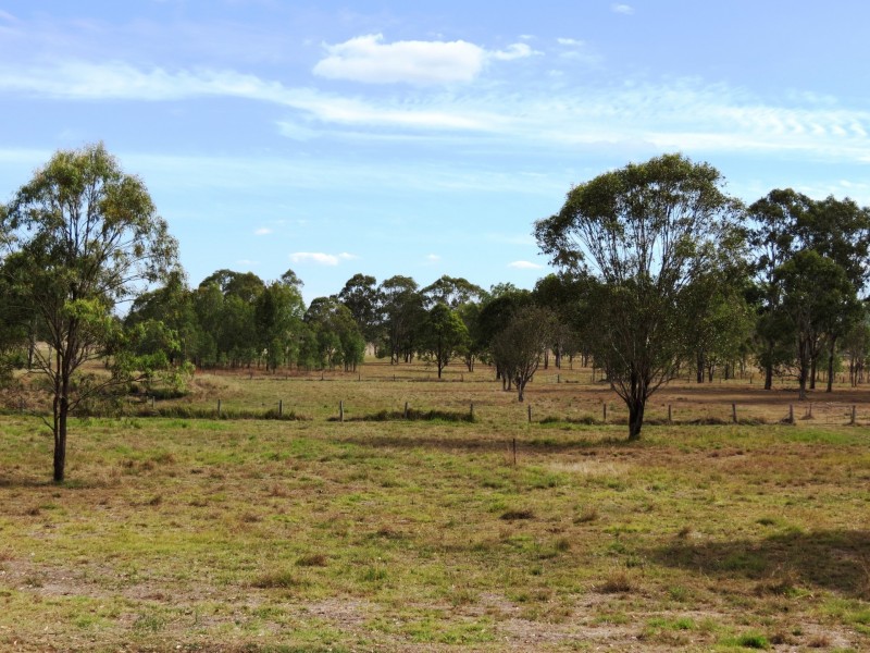 191 Deadhorse Lane, Toogoolawah QLD 4313