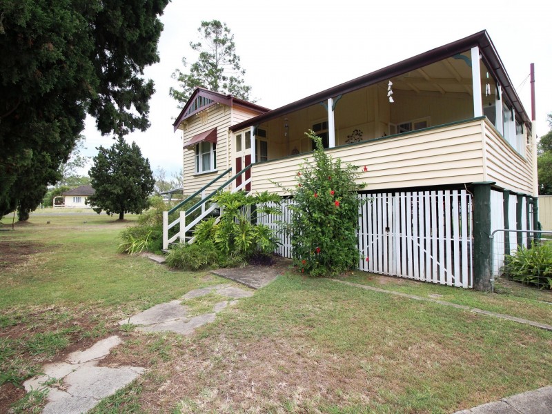 23 Annette Street, Toogoolawah QLD 4313