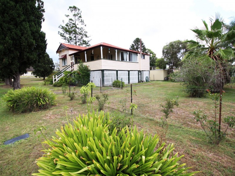 23 Annette Street, Toogoolawah QLD 4313