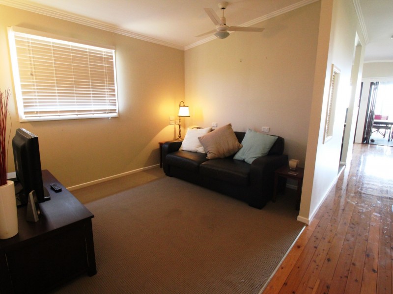 225 Wolffs Lane, Toogoolawah QLD 4313