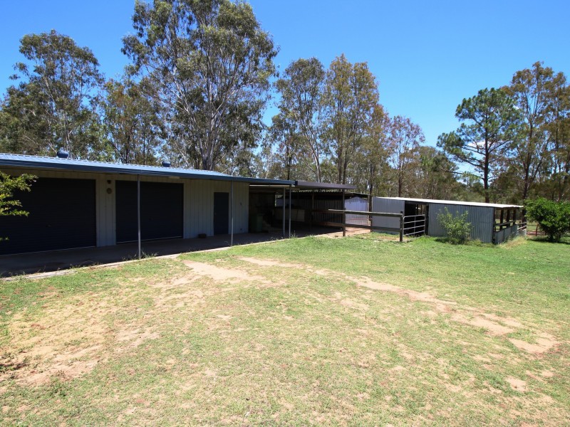 112 Dunlop Road, Esk QLD 4312