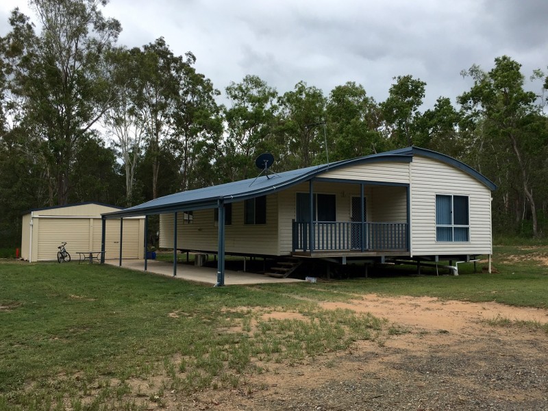 84 Dunlop Road, Esk QLD 4312