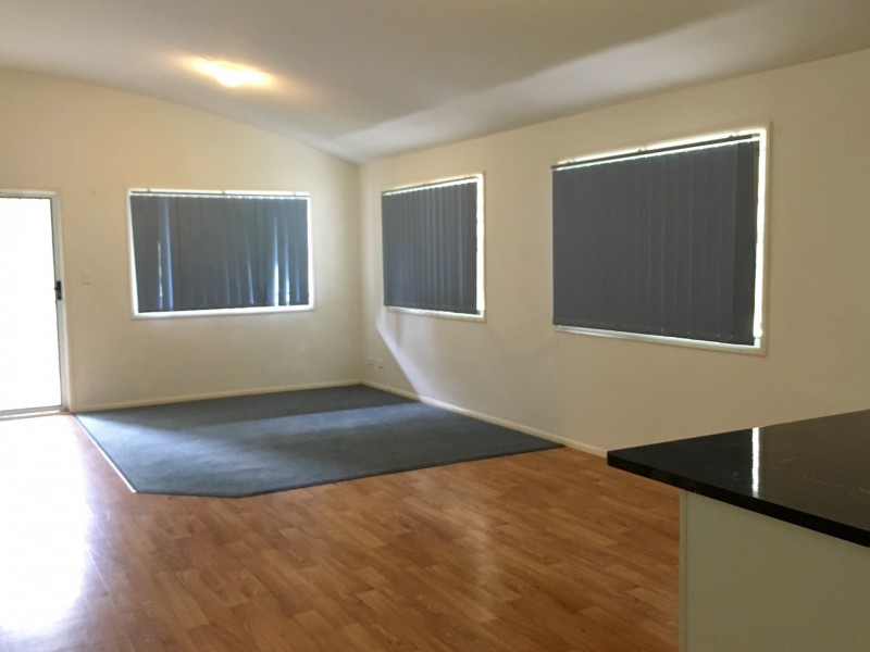 84 Dunlop Road, Esk QLD 4312