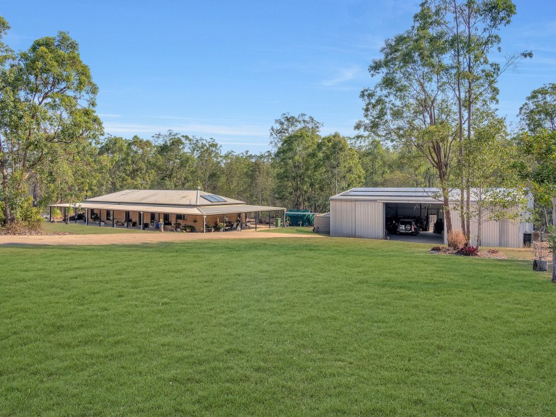 56 Buckingham Court, Mount Hallen QLD 4312