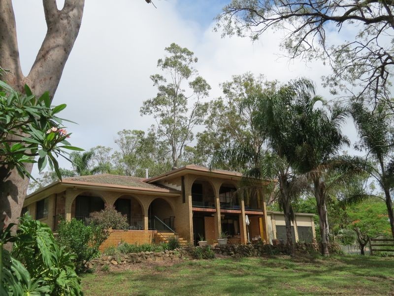 15 Crest Court, Esk QLD 4312