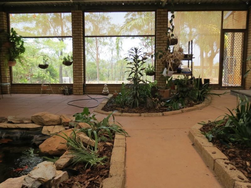 15 Crest Court, Esk QLD 4312