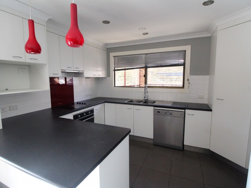 99 Poole Road, Fernvale QLD 4306