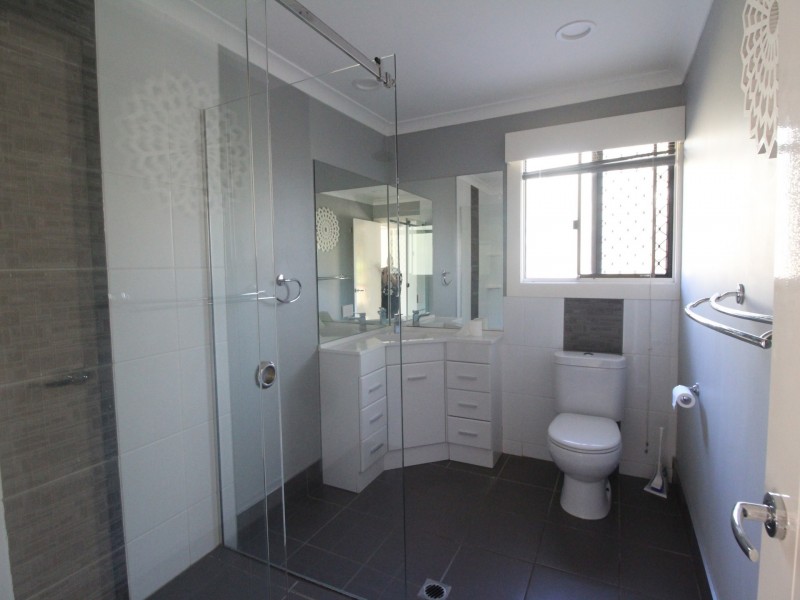 99 Poole Road, Fernvale QLD 4306