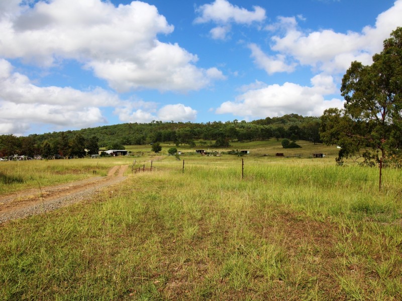 267 Linkes Road, Toogoolawah QLD 4313