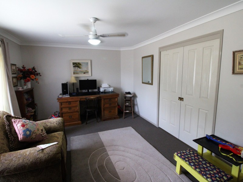 12 Davillea Court, Fernvale QLD 4306