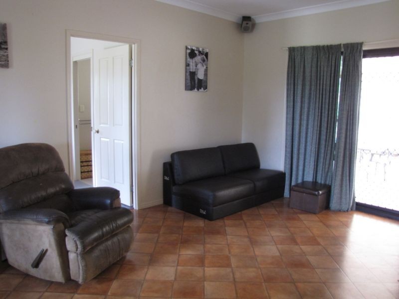 120 Edinburgh Drive, Esk QLD 4312