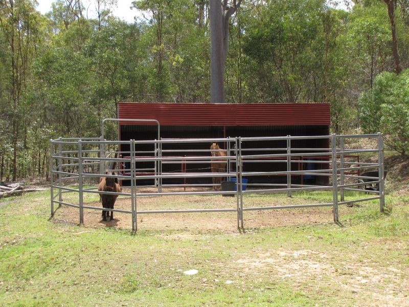 120 Edinburgh Drive, Esk QLD 4312