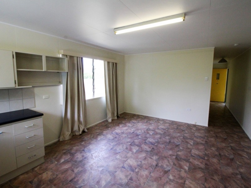 Unit 1/34 Cairnscroft Street, Toogoolawah QLD 4313