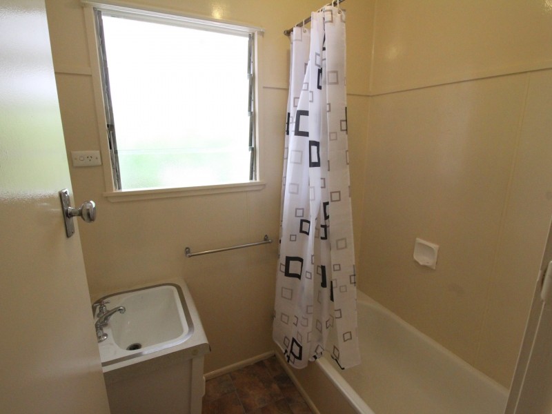 Unit 1/34 Cairnscroft Street, Toogoolawah QLD 4313