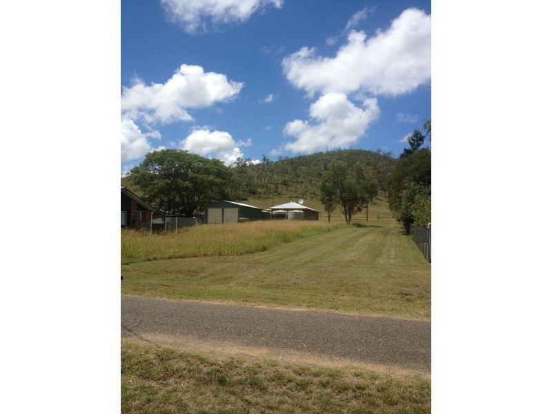 44 Railway Terrace, Moore QLD 4306