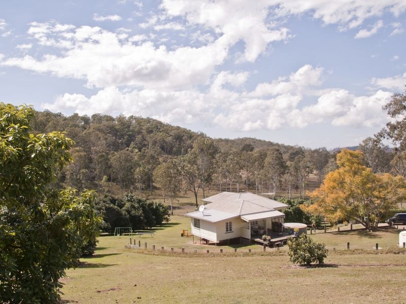 1000 ESK HAMPTON ROAD, Esk QLD 4312