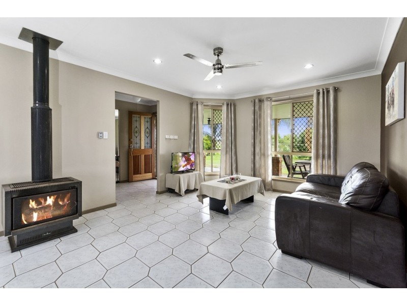 27 Skopps Lane, Biarra QLD 4313