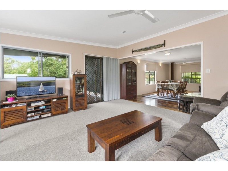 7 Alpine Court, Esk QLD 4312