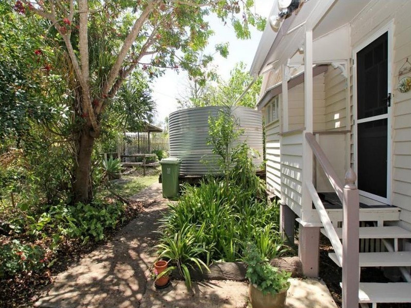 2 Mc Connel Street, Braemore QLD 4313