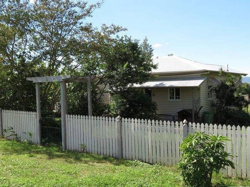 2 Mc Connel Street, Braemore QLD 4313