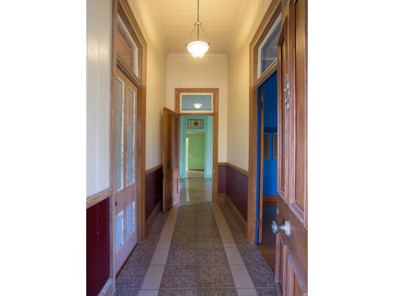 391 Crossdale Road, Somerset Dam QLD 4312