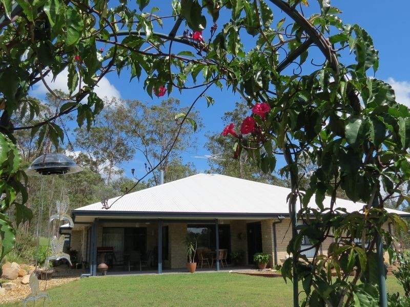 34 Countess Court, Mount Hallen QLD 4312