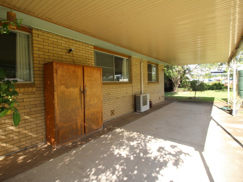 186 Ipswich Street, Esk QLD 4312