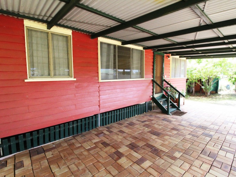 73 Fulham Street, Toogoolawah QLD 4313