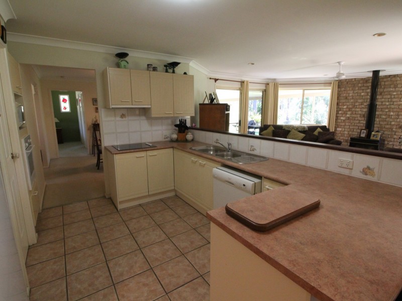 140 Bunney Road, Coominya QLD 4311
