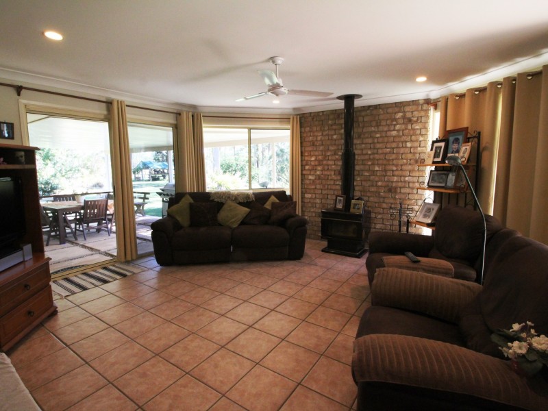 140 Bunney Road, Coominya QLD 4311