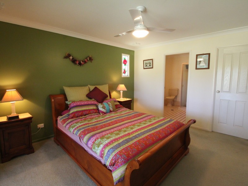 140 Bunney Road, Coominya QLD 4311