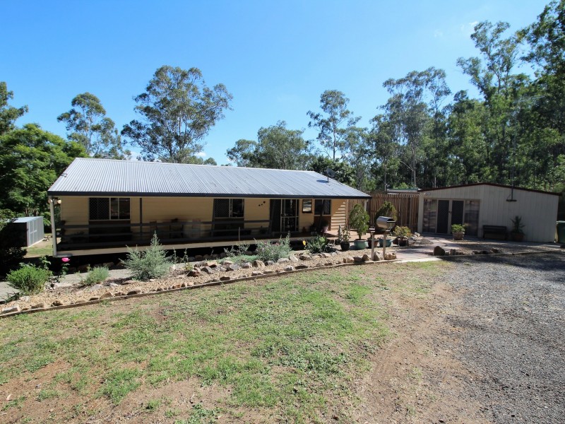 1 East Street, Esk QLD 4312