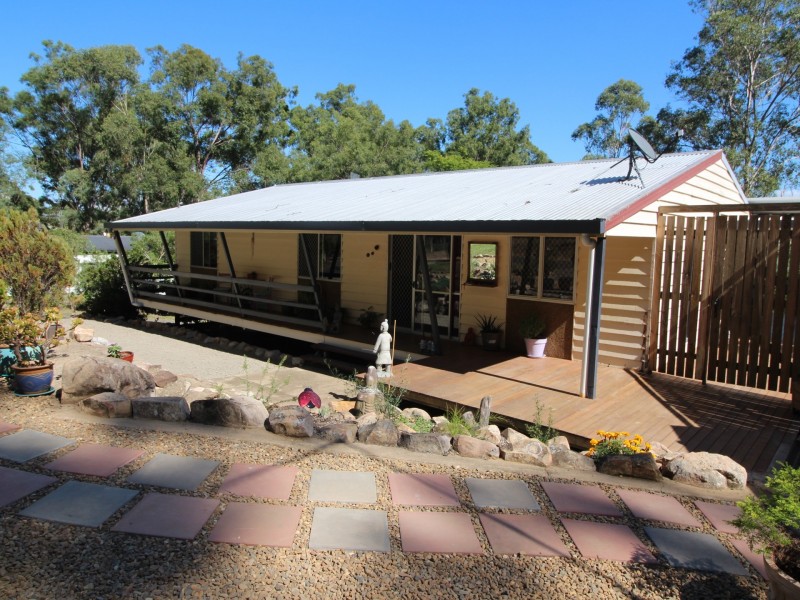 1 East Street, Esk QLD 4312