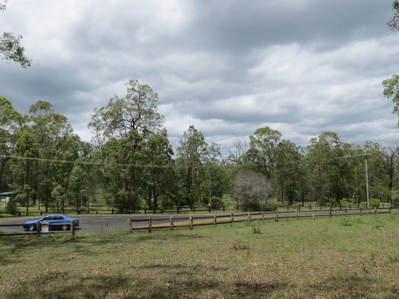 29 Balmoral  Court, Mount Hallen QLD 4312