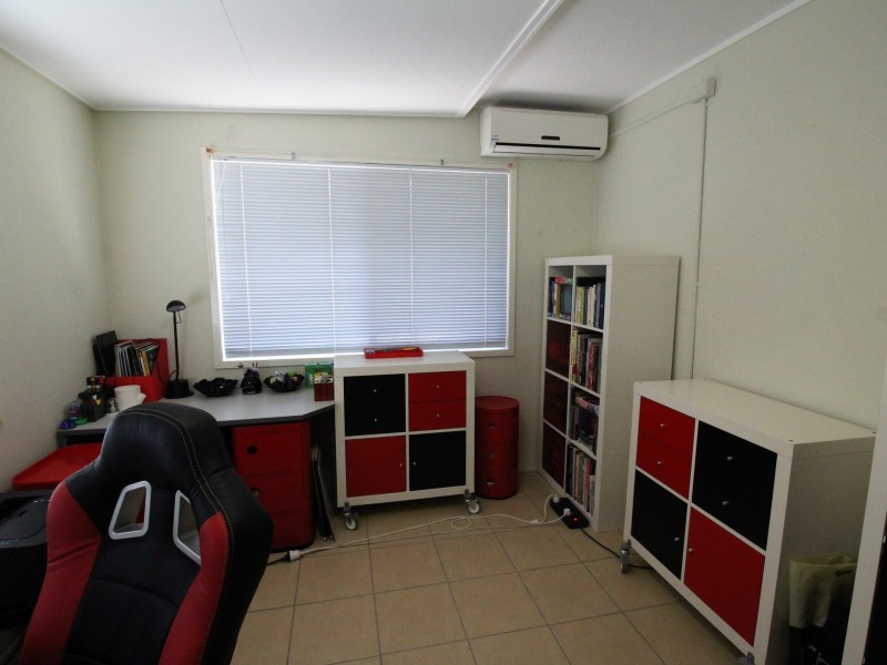 35 Ann Street, Esk QLD 4312