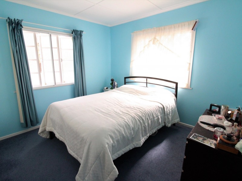 1 School Street, Moore QLD 4306