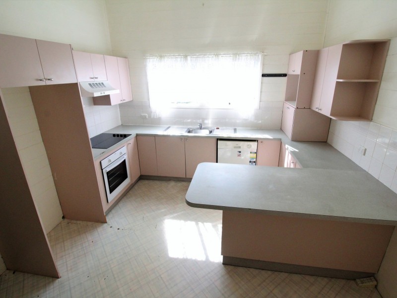 53 Highland Street, Esk QLD 4312
