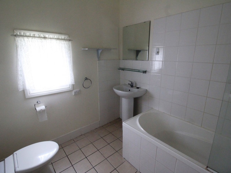 53 Highland Street, Esk QLD 4312